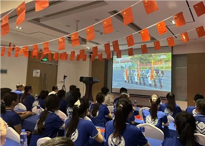 湘聯(lián)電纜集體觀看九三閱兵，汲取奮進(jìn)力量！